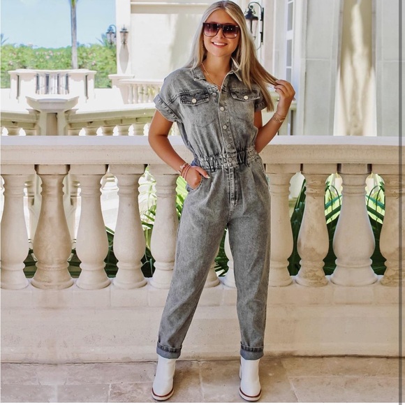 Grey denim jumpsuit by Makk - size Medium - Picture 1 of 3